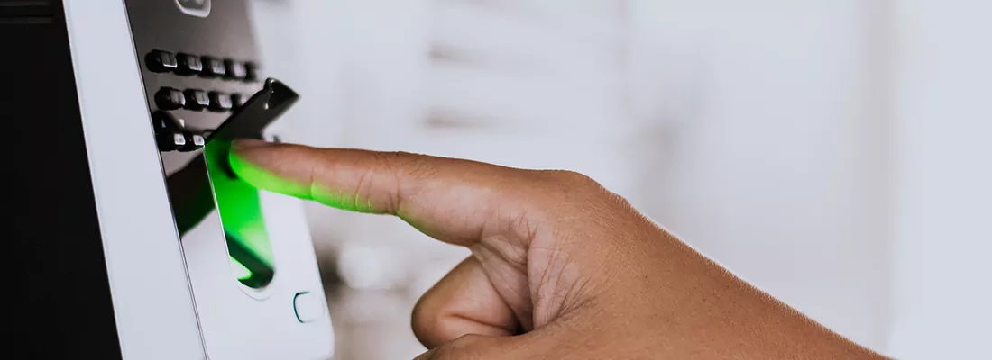 Smart Gate Locks with Remote Access Features in Wellington, FL